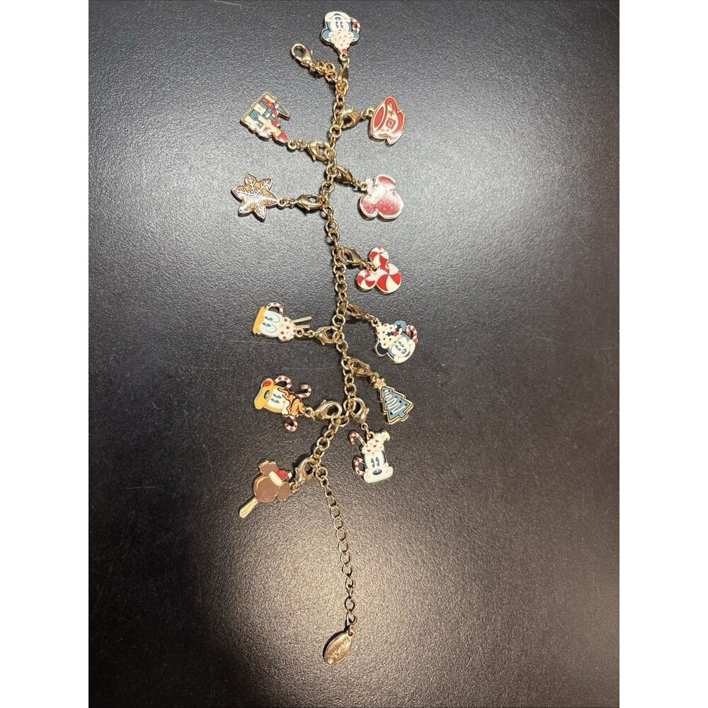 WALT DISNEY Charm Bracelet
